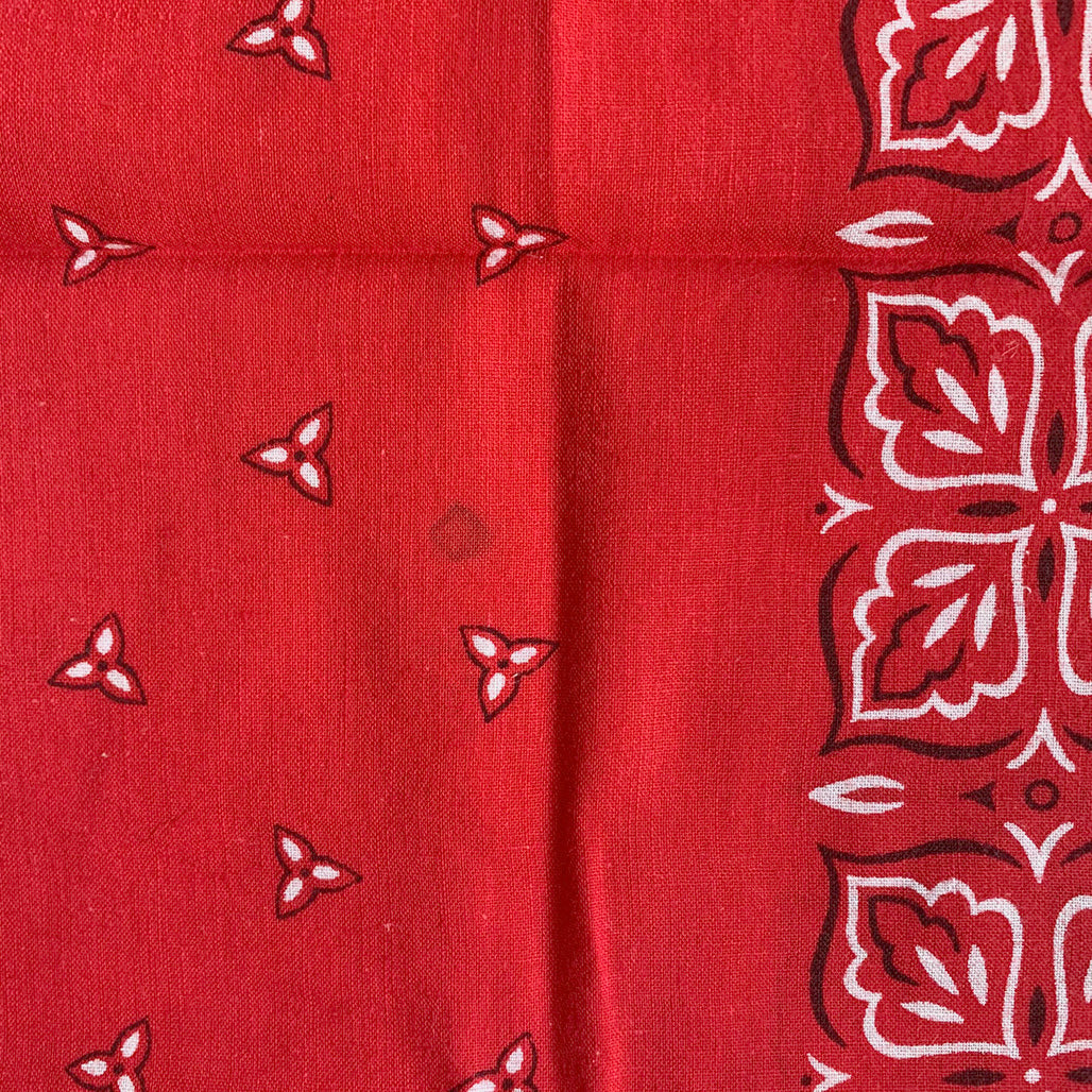 Vintage Four Leaves Bandana Red